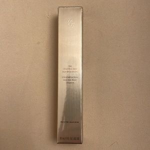 Kevyn Aucoin The Celestial 
Skin Liquid  Lighting Highlighter
New In Box